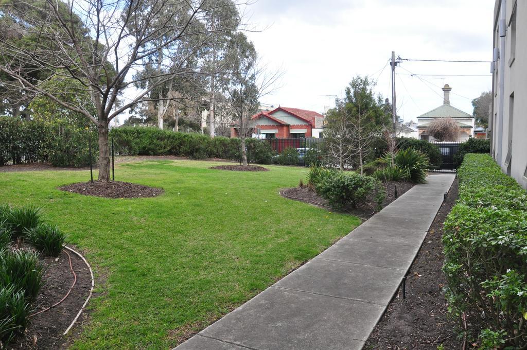 Hostel Habitat Hq Melbourne City Exterior foto